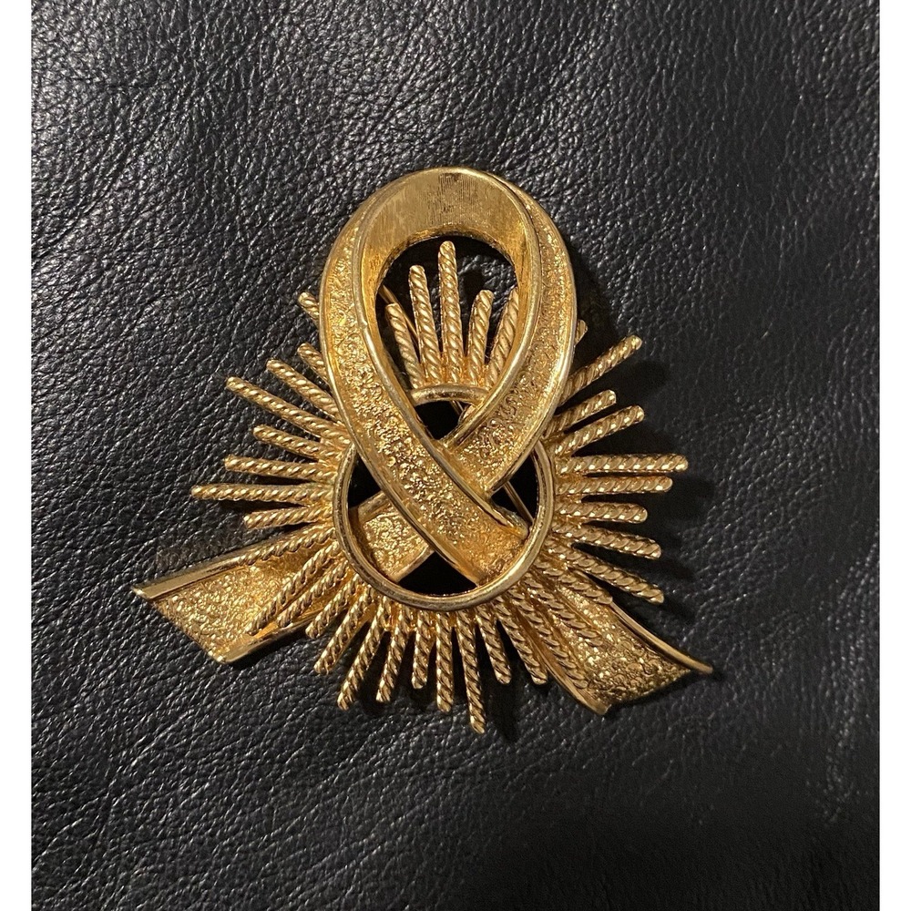 Monet Ribbon Interconnected w-Gold Sun Signed 1980s Brooch Textured Brushed